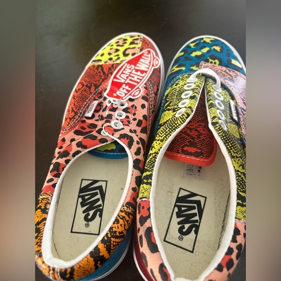 VANS patchwork leopard snake reptile sneaker size 8 woman/6.5 men NWT - Picture 3 of 3
